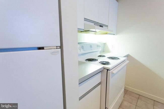 Photo - 130 Arch St Unit 204