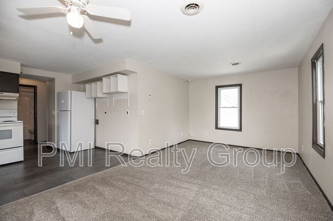 Photo - 346 Eagle St