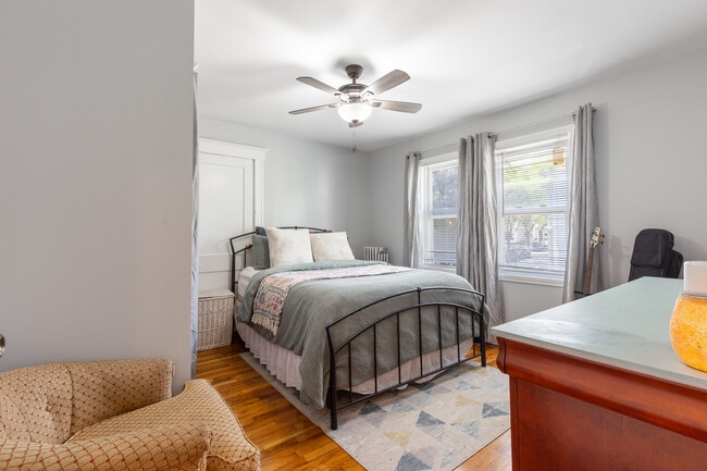 Photo - 36 Priesing St Unit 2