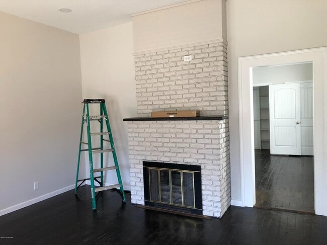 Photo - 1523 Christy Ave