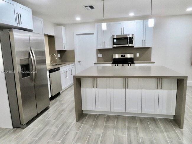 Photo - 1030 SW 96th Ave
