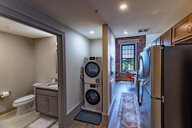 Photo - 90 Grove St Unit 306