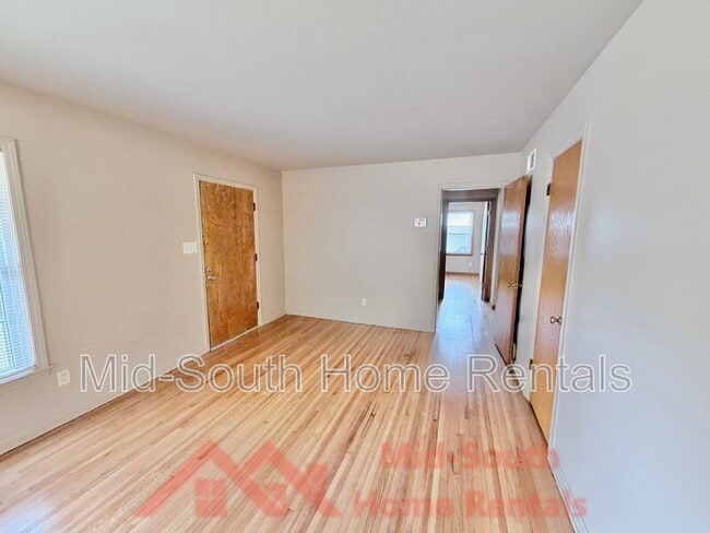 Photo - 1278 Timothy Dr