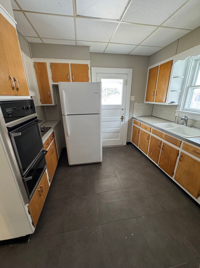 Photo - 1211 Bell Ave