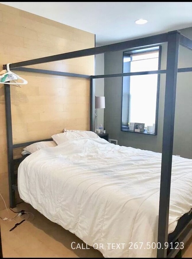 Photo - 2641 Tulip St