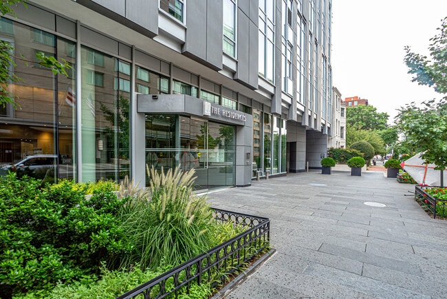 Photo - 1177 22nd St NW Unit 8J