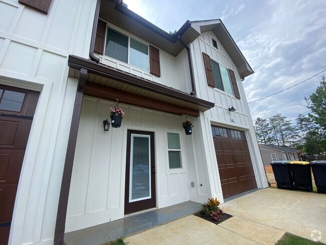 Building Photo - 34 Lyons Dr NW Unit Apt B