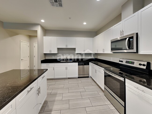Photo - 20769 W Thomas Rd