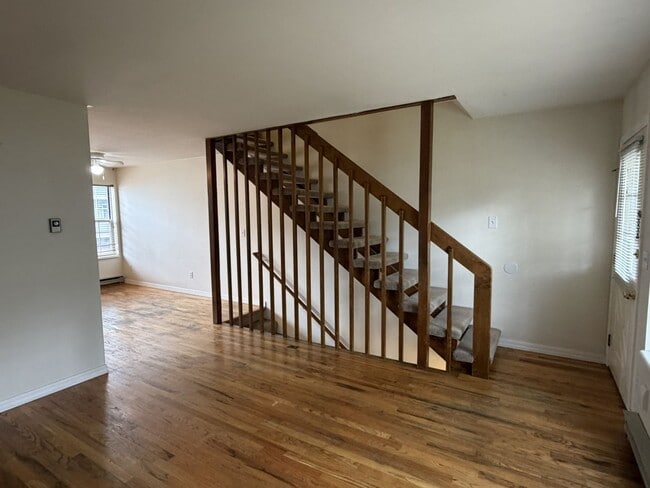 Photo - 3200 Azalea Dr