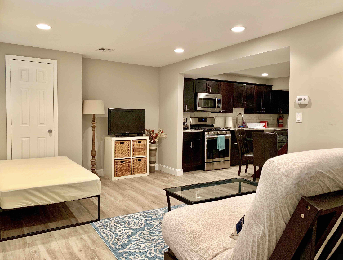 Living room & kitchen - 352 1st St (Jersey City, NJ)