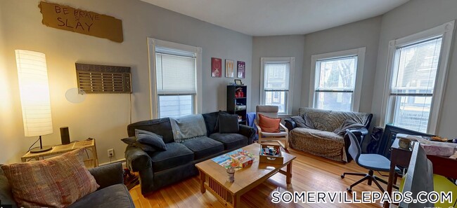 Building Photo - 21 Granite St Rental