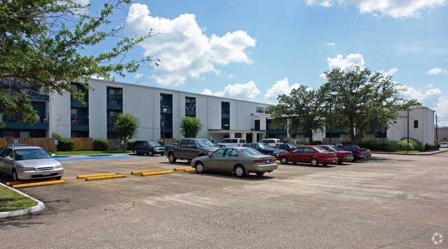 Photo - Seville 62+ Apartments