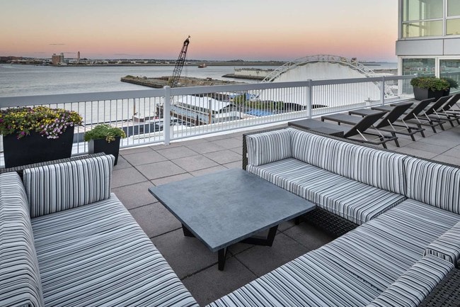 Photo - Park Lane Seaport