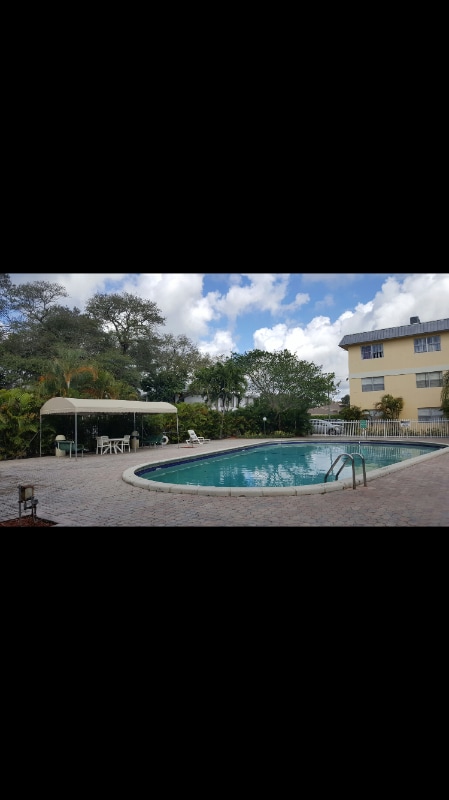 Photo - 4300 Sheridan St Unit 137