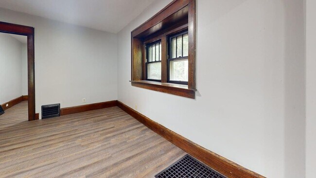 Photo - 2196 6th St SW Apartment Unit 2196 6th St SW - Down