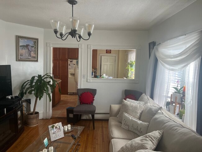 Photo - 27 Morris St Unit 1