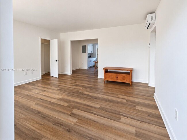 926 79th Terrace Unit 6