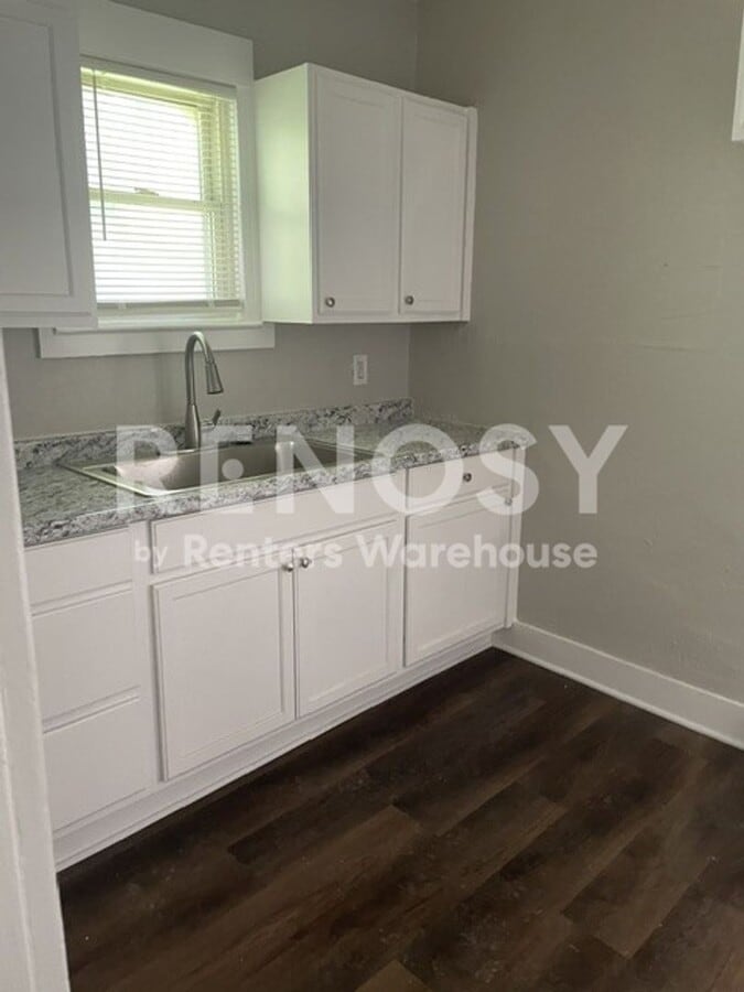 Photo - 578 S Oxford Ave