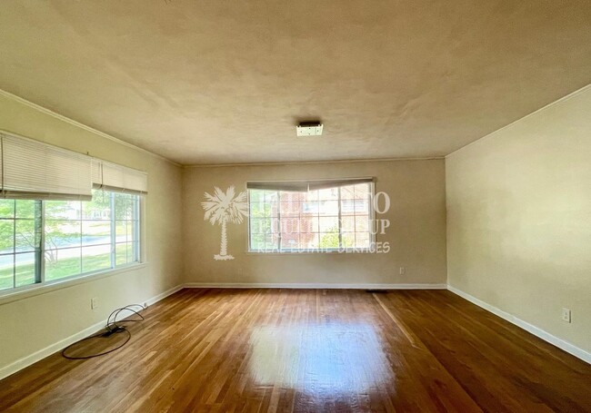 Photo - 2409 W Cornwallis Dr