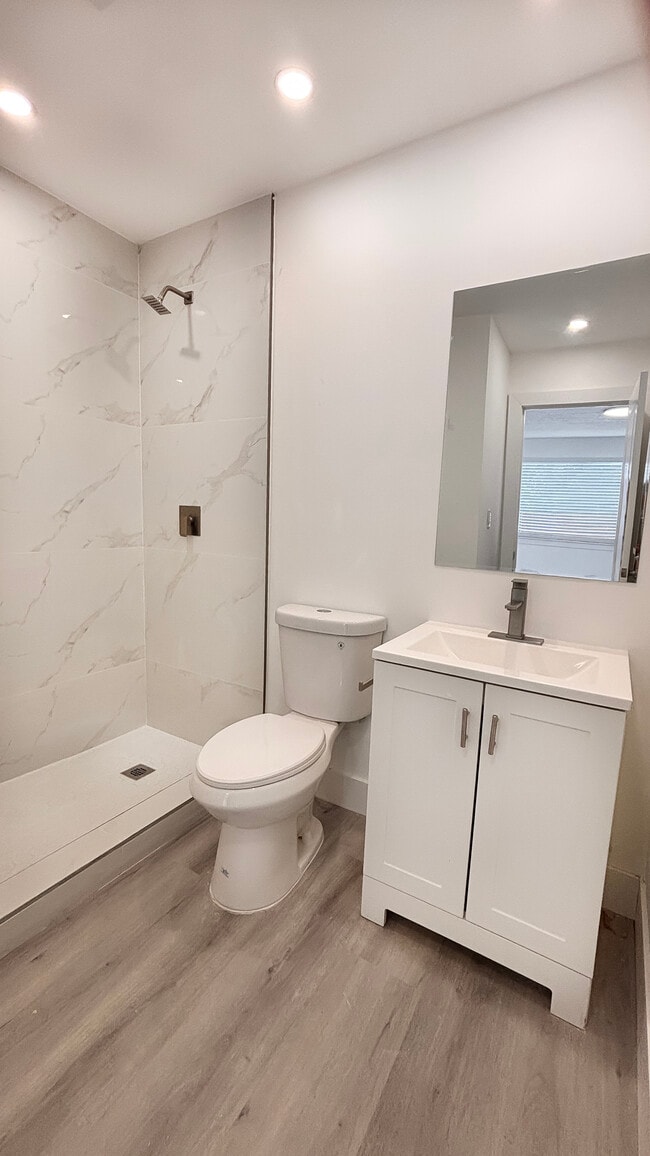 Photo - 721 N 68th Way Unit Studio