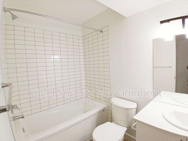 Photo - 20947-20920 20 Ave NW Unit Lower