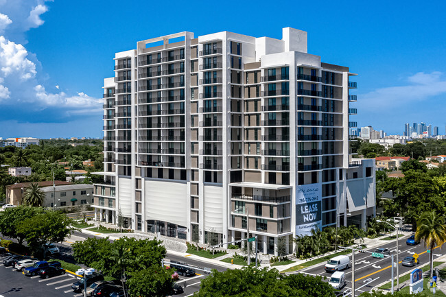 Blume Coral Gables - Blume Coral Gables Apartments