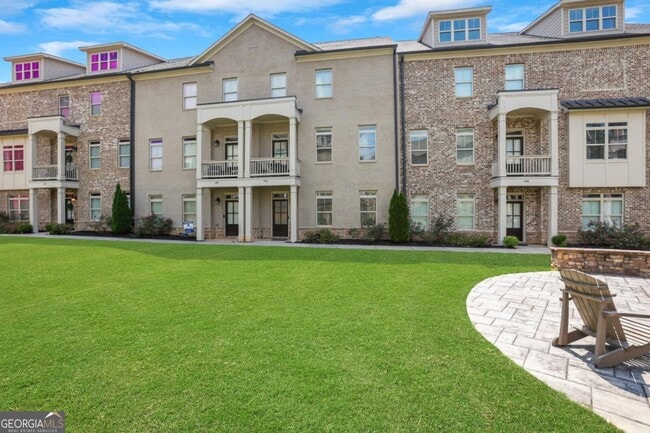 Photo - 1292 Stone Castle Cir