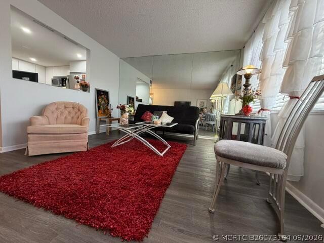 Photo - 3304 Aruba Way Unit E2