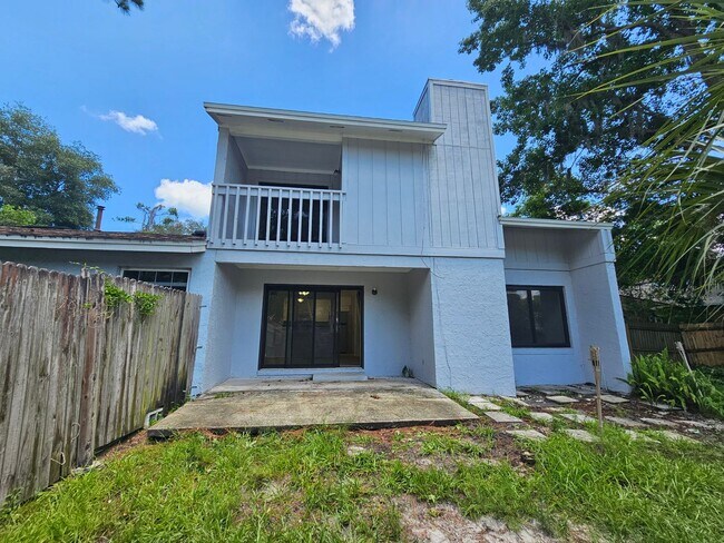 Photo - FABOULOUS 3 BEDROOM / 2.5 BATH / 2 CAR GARAGE HOME - WINTER SPRINGS (THE HIGHLANDS)
