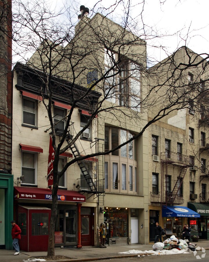 Photo - 191 Spring St
