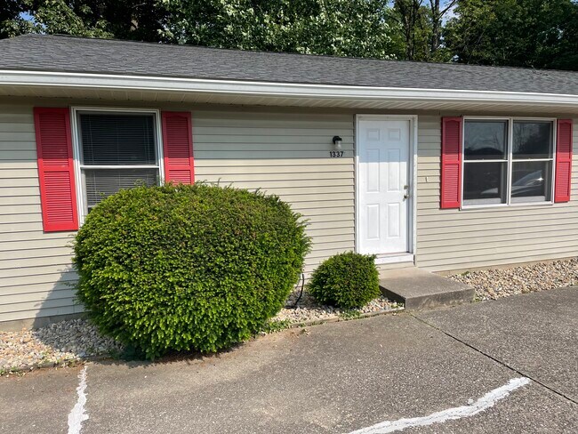 Photo - 1337 S Hickory Grove Ln Apartments Unit 1337