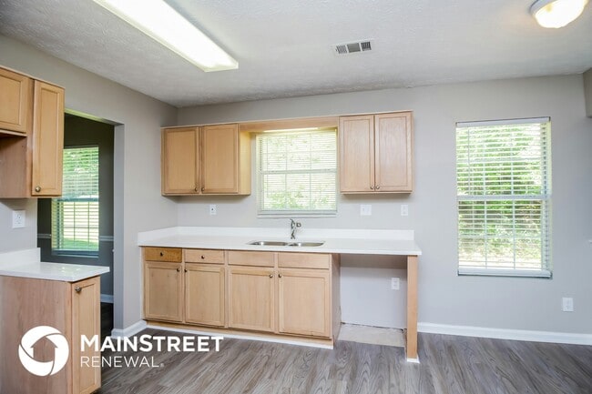 Photo - 851 Plumbridge Ct