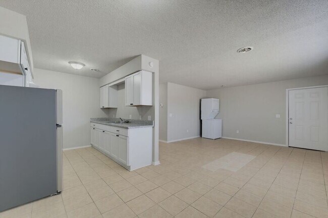 1247 W Sunset Dr