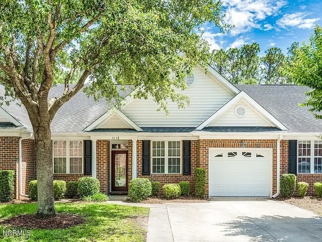 Building Photo - 5118 Christian Dr