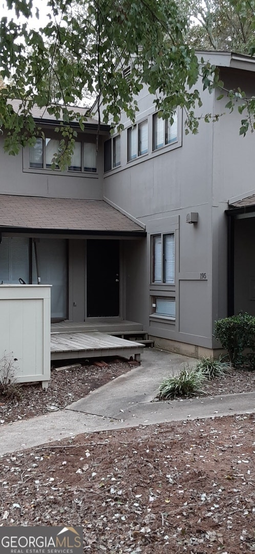 Photo - 195 Woodstone Dr House