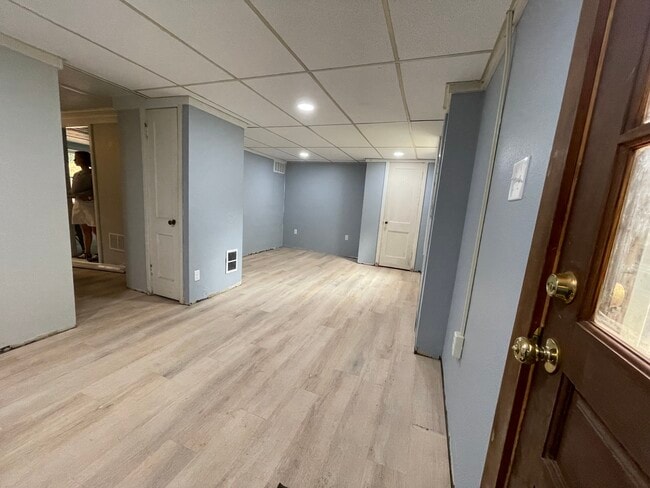 Photo - 1119 McCausland St