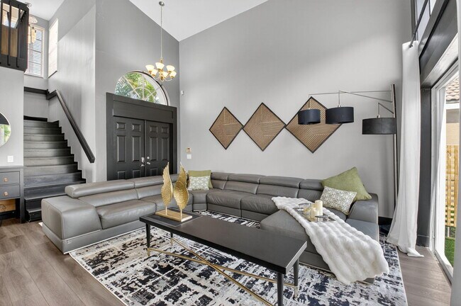 Photo - 3527 Stratton Ln