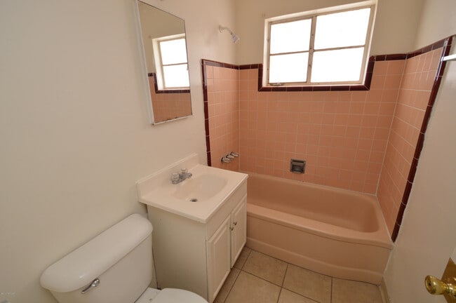 Photo - 4525 E Montecito St