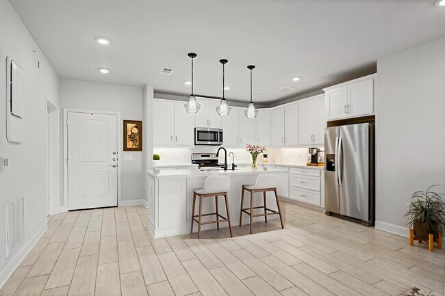 Photo - 6804 Westview Dr