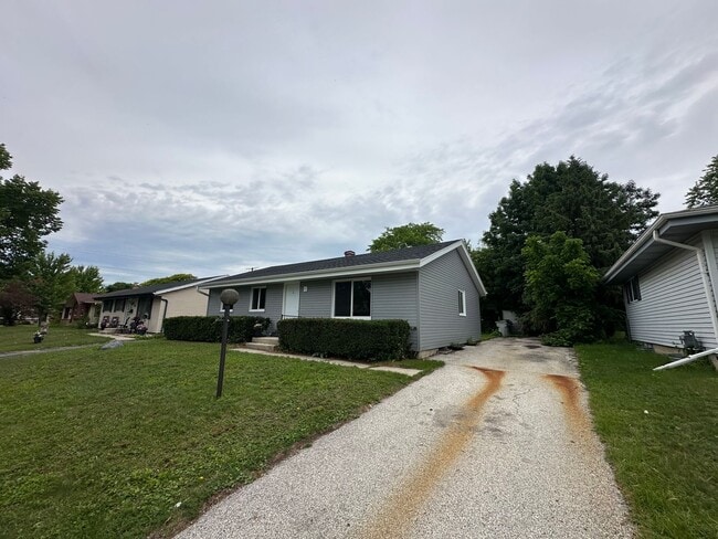 Photo - 6656 W Brentwood Ave