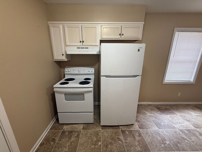 Photo - 2505 Rosebrier Ave