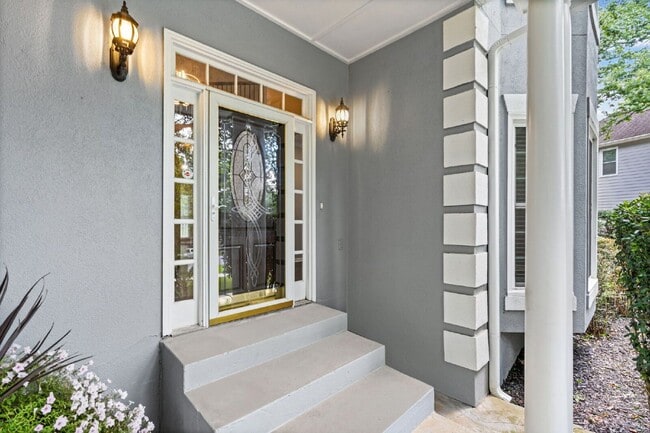 Photo - 11355 Vedrines Dr