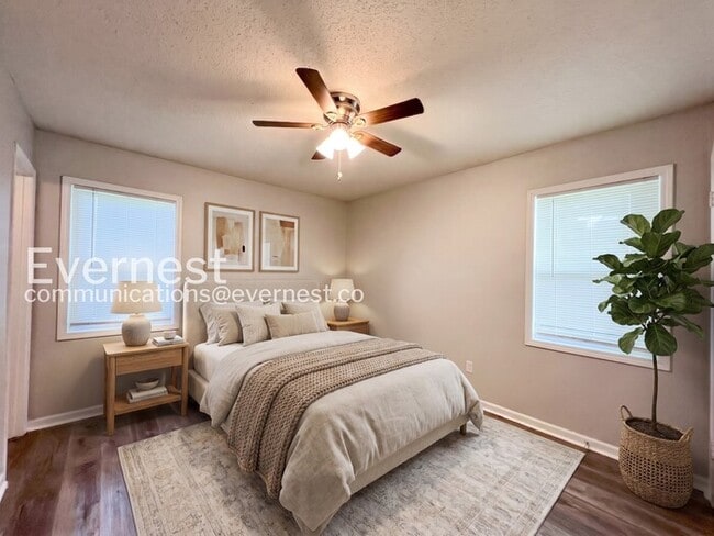 Photo - 3060 Fairmeadow Dr