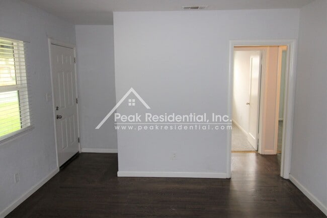 Photo - Charming Tahoe Park 3bd/1ba Home