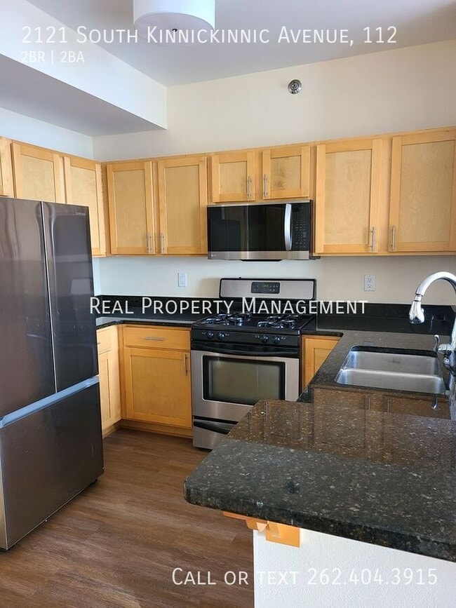 Photo - 2121 S Kinnickinnic Ave