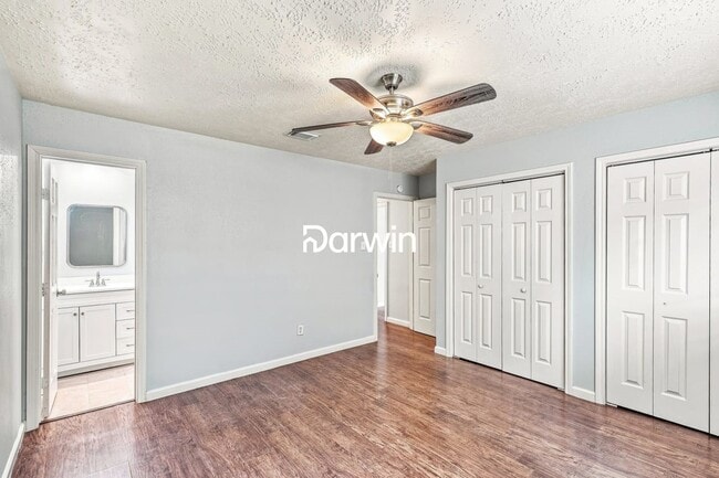 Photo - 126 Barbetta Ct