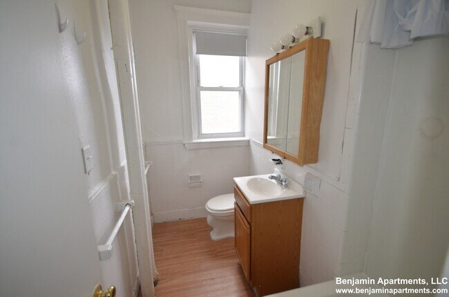 Photo - 1810 Commonwealth Ave Unit 28