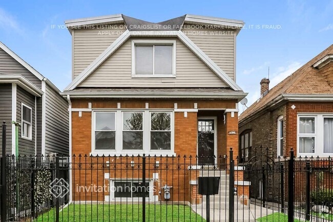 Building Photo - 4548 W Altgeld St Rental