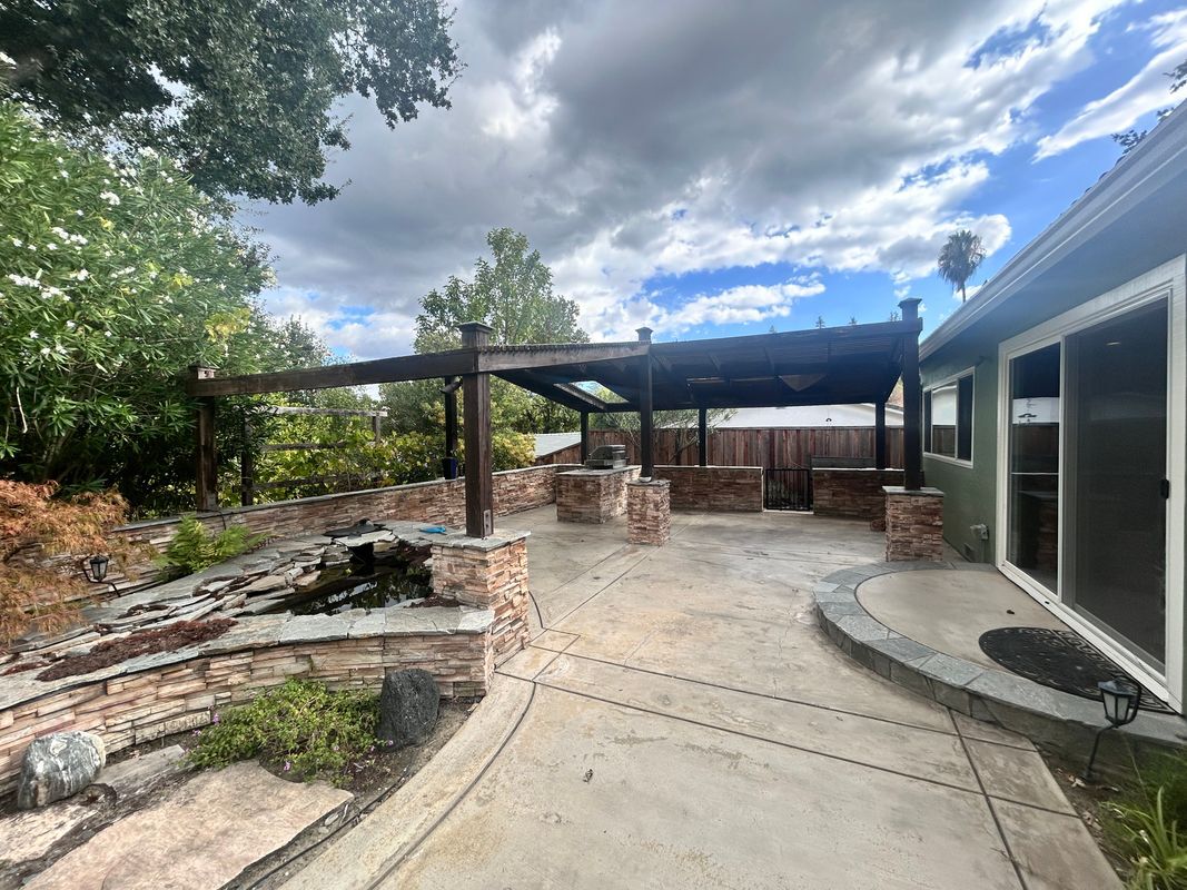 Photo - 516 Webster Dr