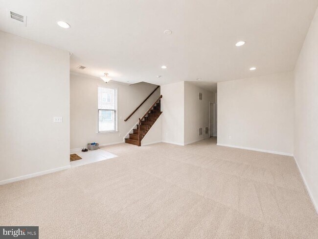 23451 Epperson Square